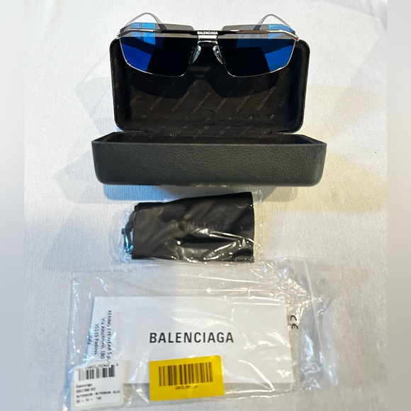 Balenciaga Square Frame sunglasses - Picture 5 of 6